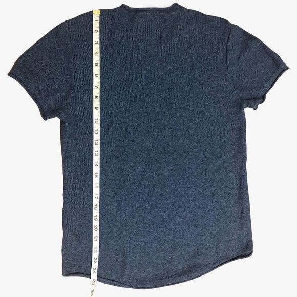 Hollister Medium Soft Knit Shirt - Picture 7 of 10